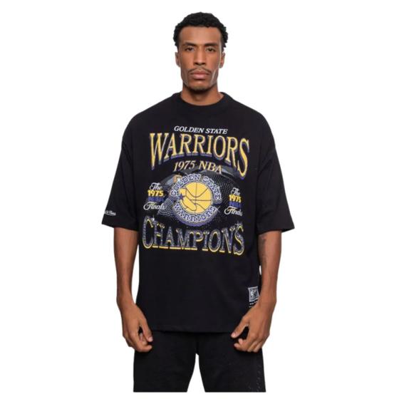 Imagem de Camiseta mitchell & ness masculina golden champions oversize