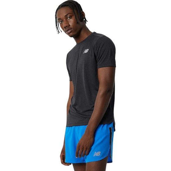 Imagem de Camiseta New Balance Impact Run - masculino - preto