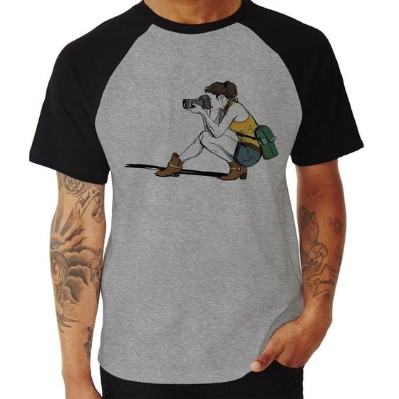 Imagem de Camiseta Raglan Fotógrafa Desenho - Foca na Moda