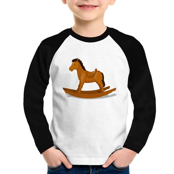 Imagem de Camiseta Raglan Infantil Cavalinho De Pau Manga Longa - Foca na Moda