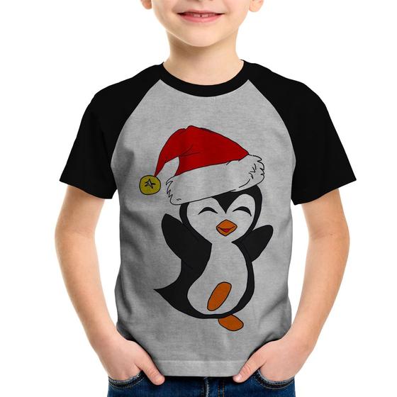 Imagem de Camiseta Raglan Infantil Pinguim Noel - Foca na Moda