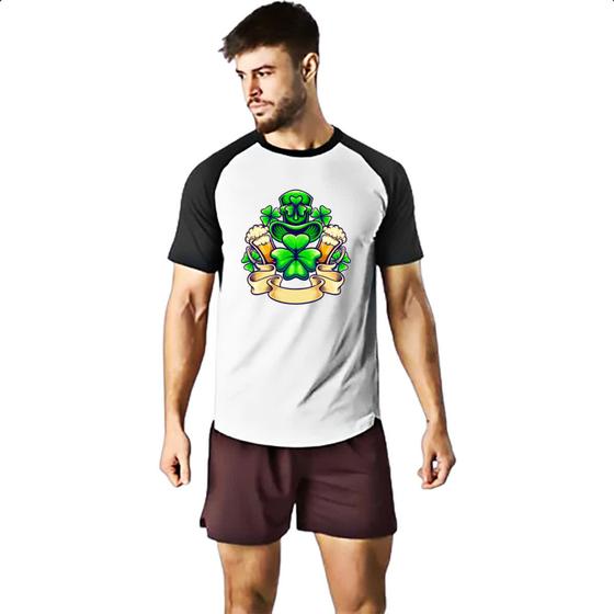 Imagem de Camiseta Raglan ST Patricks Day Trevo