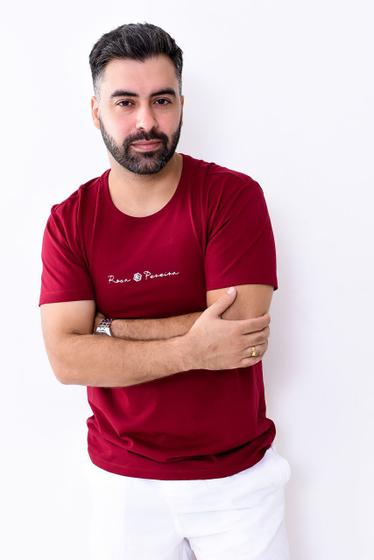 Imagem de Camiseta T-shirt - Rosa Pereira - Vinho