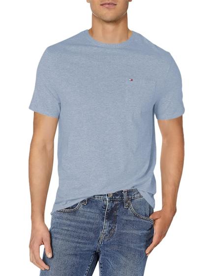 Imagem de Camiseta Tommy Hilfiger grande e alta com bolso para homens