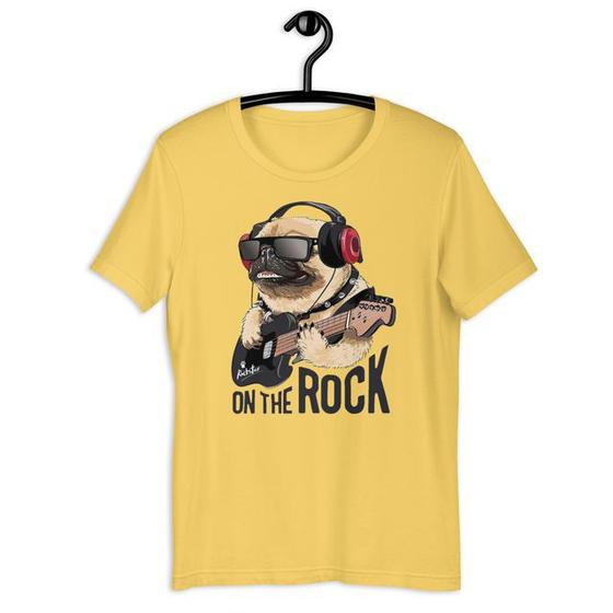 Imagem de Camiseta Tshirt Masculina - Dog On The Rock