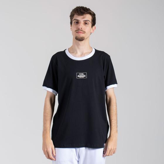 Imagem de Camiseta UDK Masculina Tag Relief Com Ribana