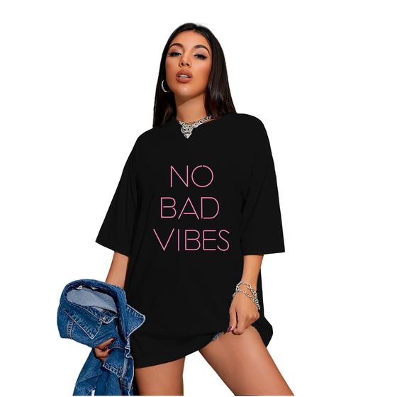 Imagem de Camiseta Unissex Oversized No Bad Vibes