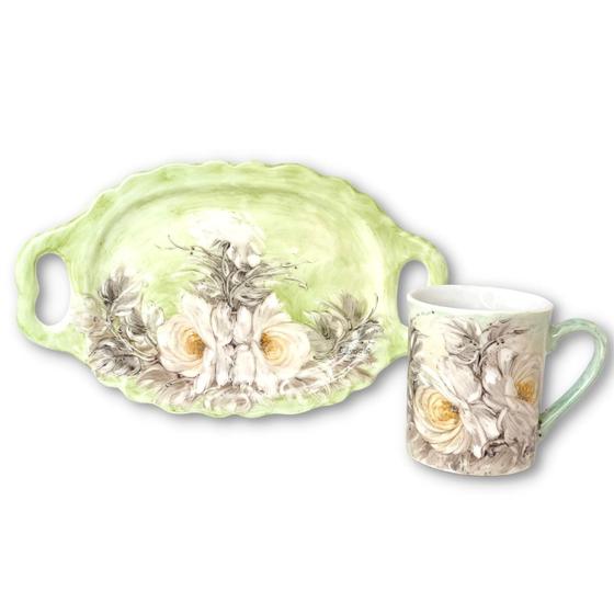 Imagem de Caneca de Café com Leite Fina 150 ml de Porcelana com Bandeja de Lanche ROSAS BRANCA/VERDE