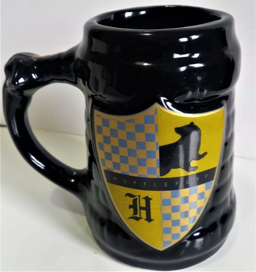 Imagem de Caneca harry potter coat of arms lufa lufa