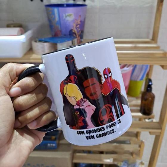 Imagem de Caneca homem aranha no aranhaverso