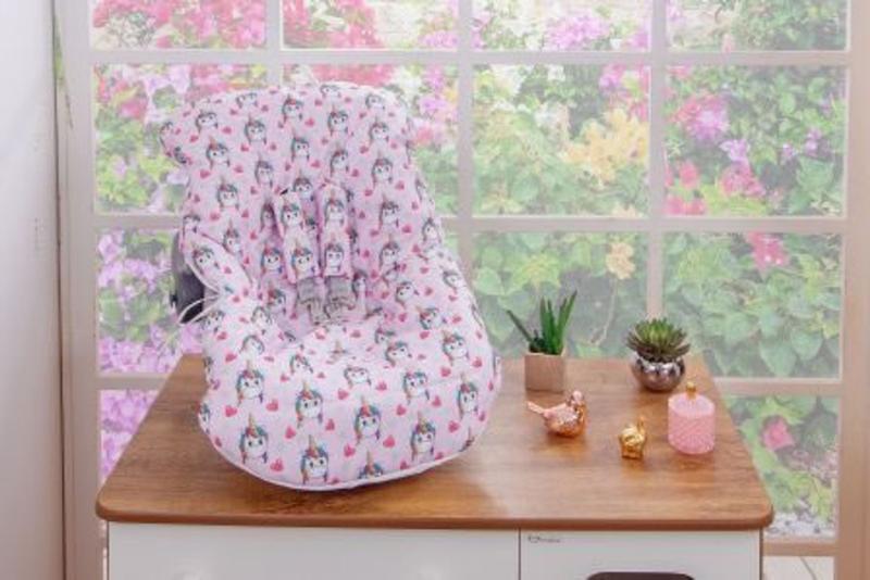 Imagem de Capa Almofadada Para Bebê Conforto Estampa Baby + Proteção Para Cinto 01 Peça Anti Alérgico