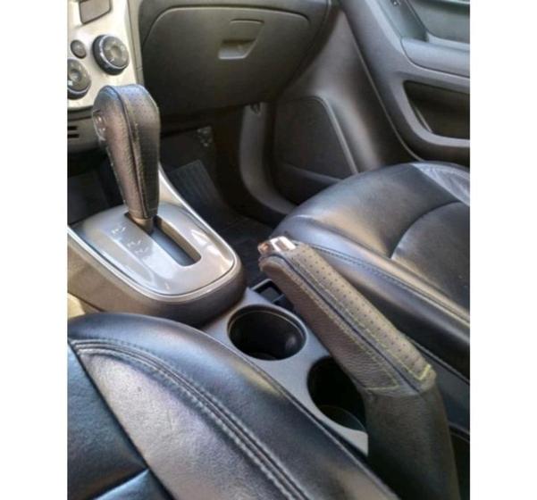 Imagem de Capa couro Manopla câmbio Automático e freio de mão Chevrolet Onix Joy Prisma Cobalt