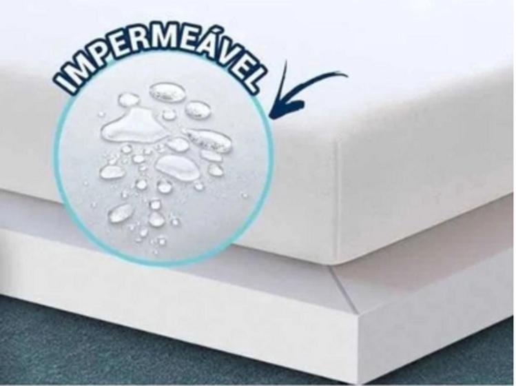 Imagem de Capa de Colchão Casal com Elástico Impermeável e Respirável 100% Polipropileno 1,38x1,88m