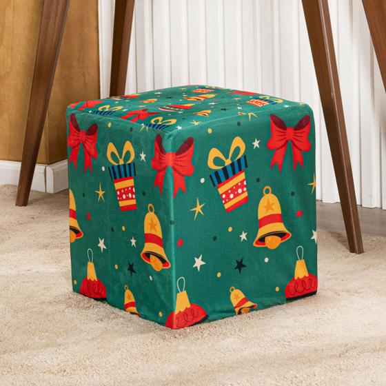 Imagem de Capa de Puff Quadrado Avulsa Estampada Natalina Ajustável com Elástico - Tecido Veludo Suede Decoração Natal Banquinho