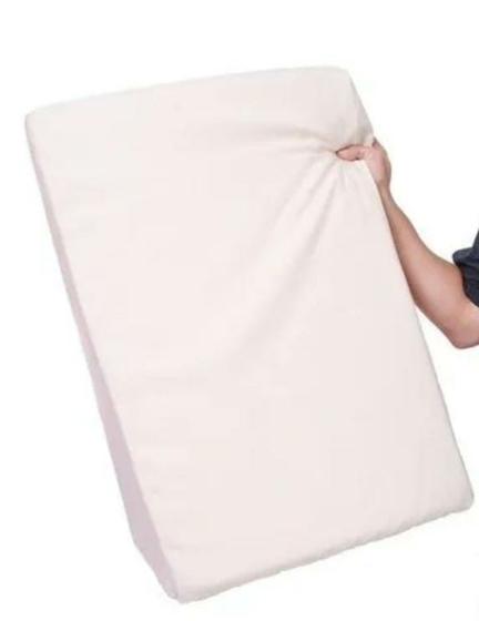 Imagem de capa para travesseiro suave encosto triangular