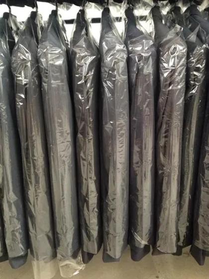 Capa Plastica de Terno e Roupas ( kit com 20 Unidades ) Menor preço em Capa Plastica de Terno e Roupas ( kit com 20 Unidades )