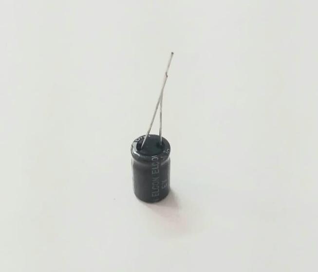 Imagem de Capacitor Eletrolitico 680uf X 25v - Kit Com 10 Peças
