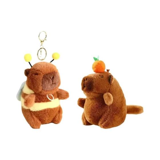 Imagem de Capivara de Pelúcia - Chaveiro com Pingente e Asas de Abelha