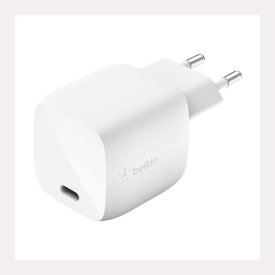 Imagem de Carregador de Parede Belkin 30W USB-C Gan Branco Eu - WCH001VFWH