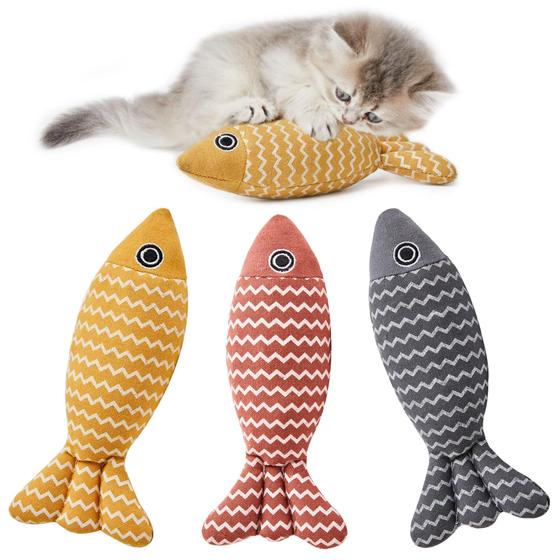 Imagem de Cat Toys Potaroma Fish com som enrugado e catnip para gatos