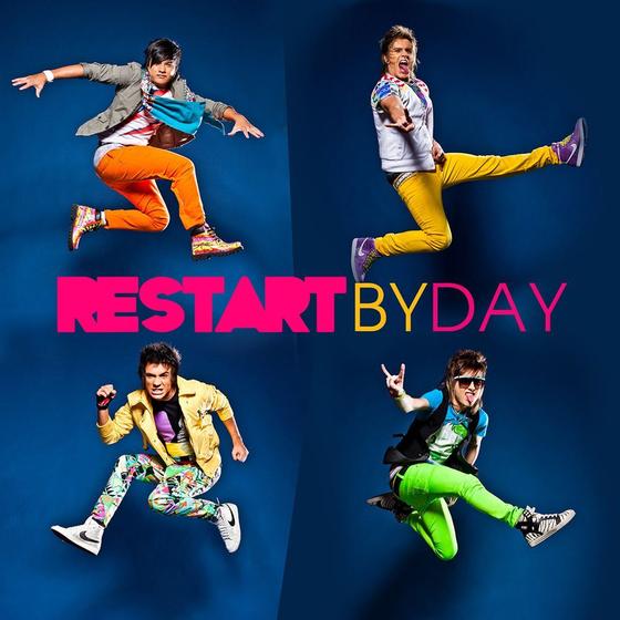 Imagem de CD Restart - By Day