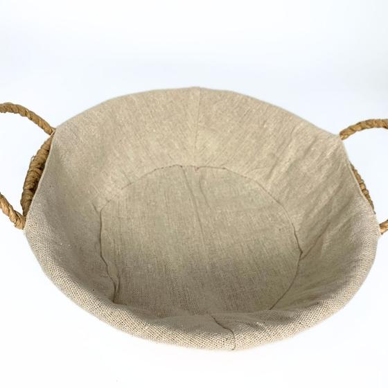Imagem de Cesta Redonda com Alça em Papel e Forro em Tecido