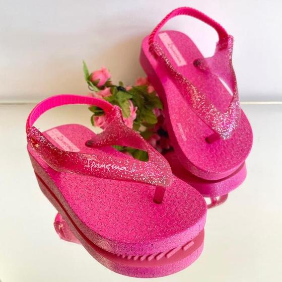 Imagem de Chinelo bebê com glitter e tira elástica Ipanema Sandália