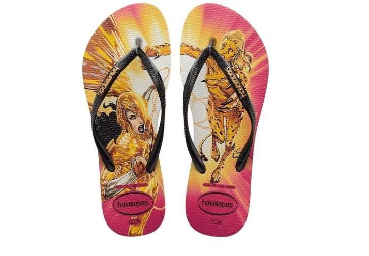 Imagem de Chinelo Havaianas Feminina Mulher Maravilha 35/36