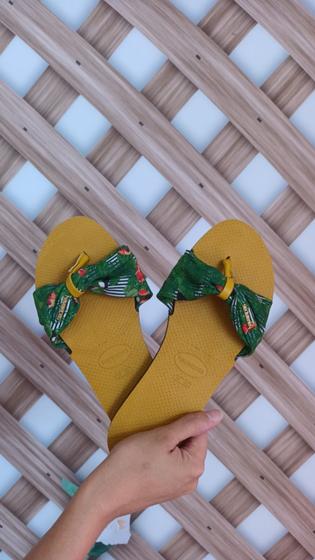 Imagem de Chinelo Havaianas Saint Tropez Amarelo 39/40