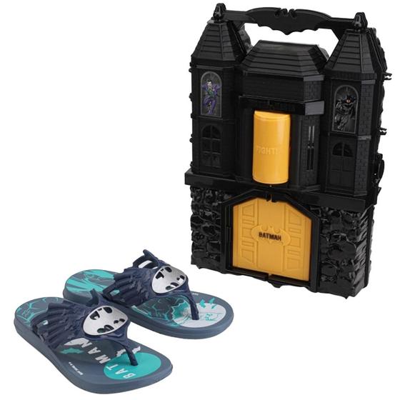 Imagem de Chinelo Infantil Batman Grendene Kids + Batcaverna