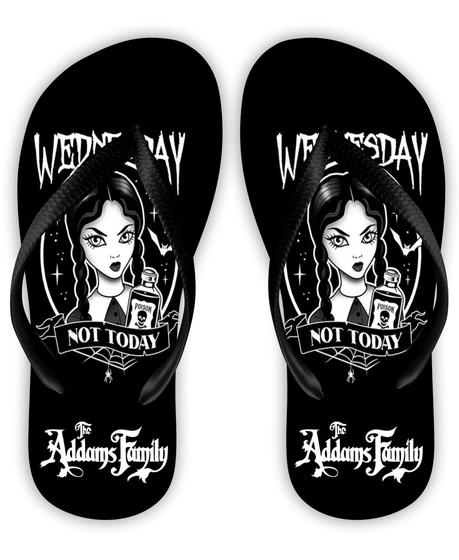 Imagem de Chinelo Temático Wandinha Familia Addams preto e branco Not Today