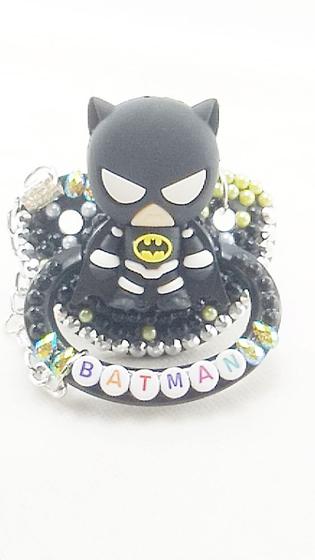 Imagem de Chupeta adulto decorada tamanho G artesanal - Ref. 10/0124 batman