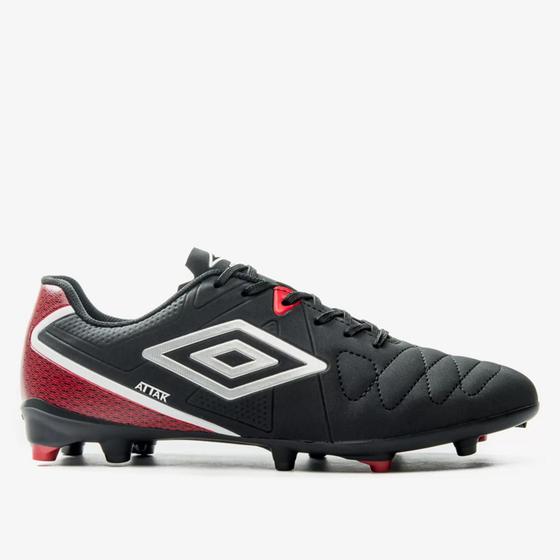 Chuteira Campo Umbro Attak Eternal - Preto+Prata Imagem de Chuteira Campo Umbro Attak Eternal - Preto+Prata
