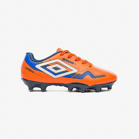 Imagem de Chuteira Campo Umbro Prisma+ Infantil Cor: Laranja E Azul - Tamanho: 30