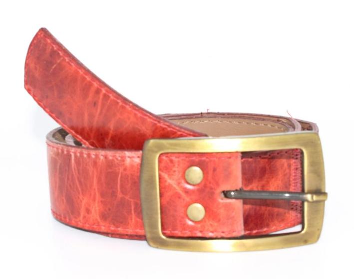 Cinto Feminino Couro Esporte Tradicional Ed1976 Menor preço em Cinto Feminino Couro Esporte Tradicional Ed1976