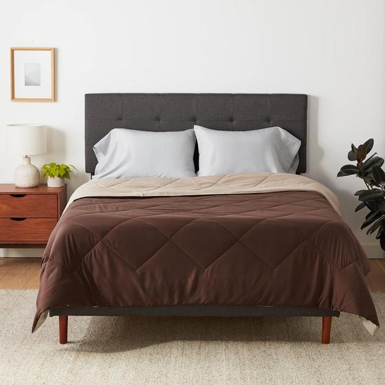 Imagem de Cobertor de Cama Reversível Amazon Basics - Tamanho Full/Queen
