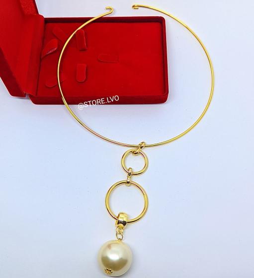 Imagem de Colar Choker Aro Liso Fino detalhe Circulares Vazado com Pingente Pérola Grande Folheado Ouro Dourado Moda Luxo