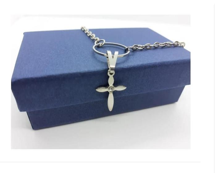 Imagem de Colar Choker Corrente Pingente Crucifixo Prata Com Zirconia