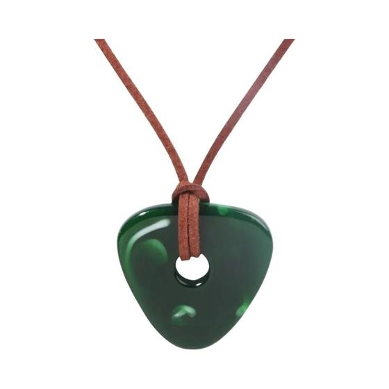 Imagem de Colar com Pingente de Coral Verde e Esqueleto Preto - Gargantilha com Libélula e Presilha de Cabelo