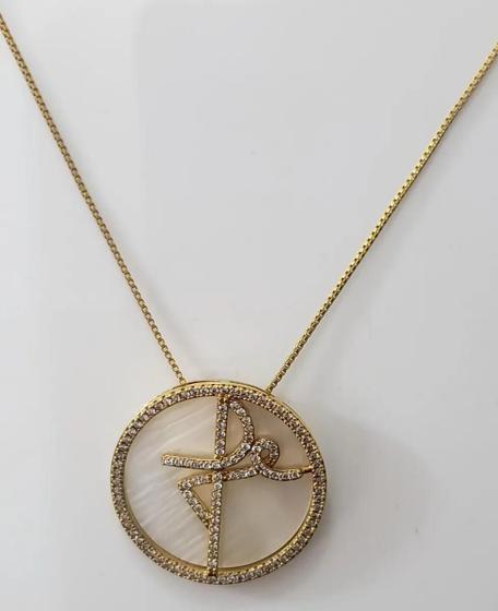 Imagem de Colar Com Pingente Fé- Semijoia  Ouro 18k Com Madrepérola