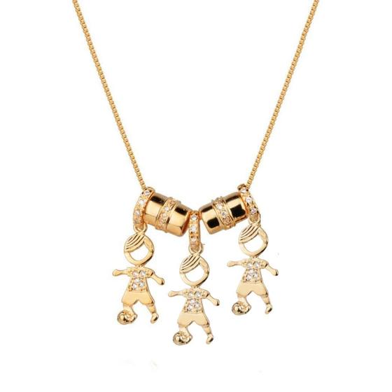 Imagem de Colar com pingente três Filhos meninos com zirconias banhado em ouro 18k cordão mãe