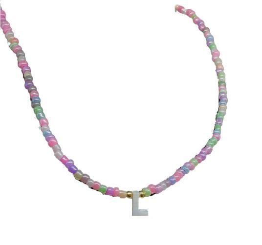 Imagem de Colar Gargantilha Miçangas Choker Artesanal Letra L B5595