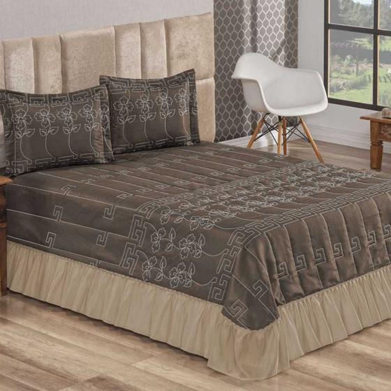 Imagem de Colcha Cobre Leito Brenda Casal Queen Kit 05 Peças Cama Quarto Tecido Matelado Bordado com Porta Travesseiro e Refil