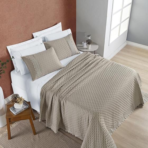 Imagem de Colcha Cobre Leito Casal 3 Peças Com Bordado 200 Fios Taupe