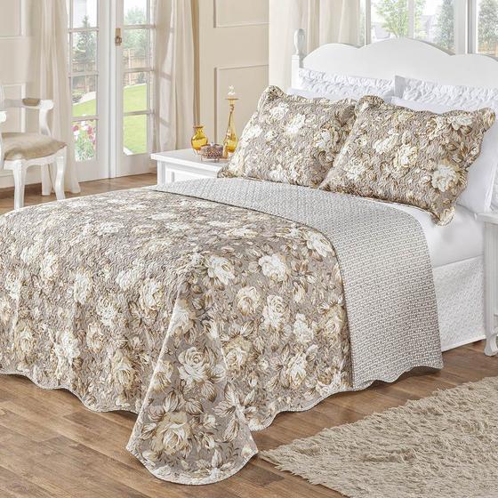 Colcha Dupla Face Queen Estampado 3 Peças Bouti - Floral Cáqui Menor preço em Colcha Dupla Face Queen Estampado 3 Peças Bouti - Floral Cáqui