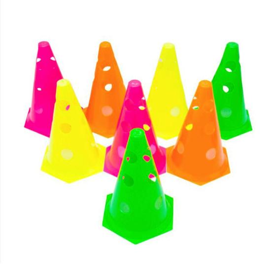 Cones De Treinamento 23Cm LDM Com Furos P Barra Kit 8 Unidades Mini cones-de-treinamento-23cm-ldm-com-furos-p-barra-kit-8-unidades-mini