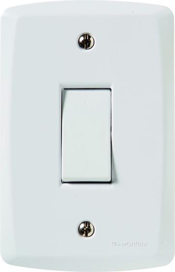 Imagem de Conjunto 4x2 com 1 Interruptor Bipolar Simples 10 A 250 V Tramontina Lux2 Branco