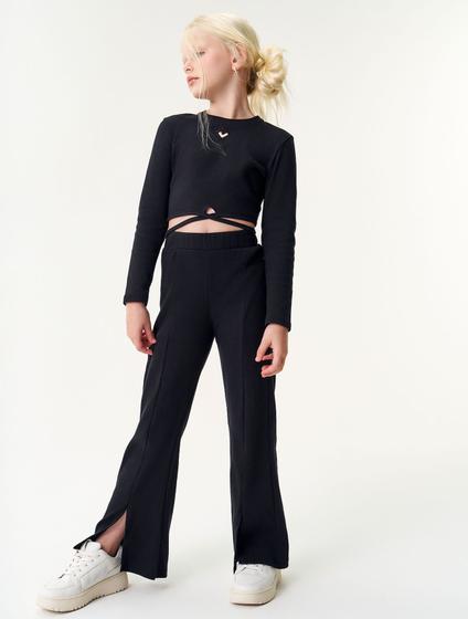 Imagem de Conjunto Blusa Com Amarração E Calça Flare Preto Catavento