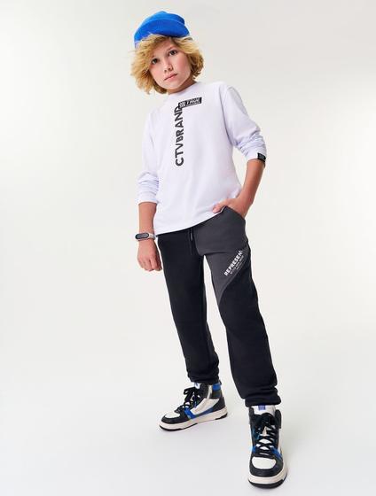 Imagem de Conjunto Camiseta E Calça Com Recorte Branco E Preto Catavento