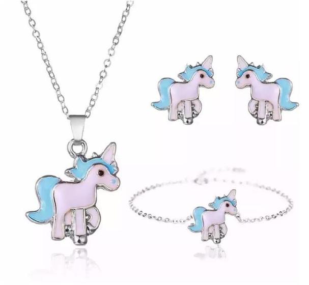 Imagem de Conjunto Colar Brinco Pulseira Unicórnio Prateado ul K5486